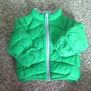 Wonder Nation Vibrant Green Kids Puffer Jacket With Cuffs And Pockets